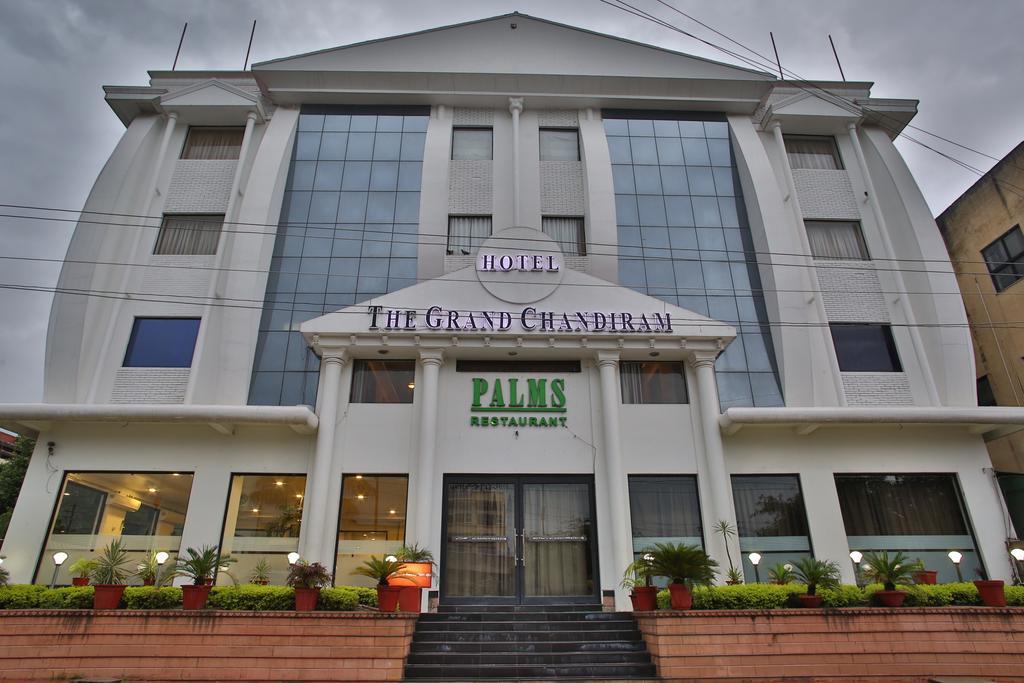 Hotel The Grand Chandiram Kota  Bagian luar foto